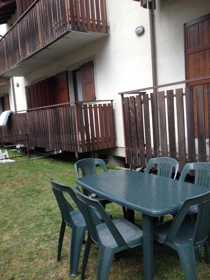 Lanterna Apartment 1 Chiesa in Valmalenco Exterior foto